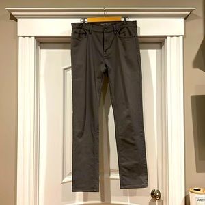 Banana Republic Traveler Slim fit 34 x 34 Silver/Grey